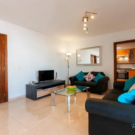 3-bed With Roof Terrace & Great Views Malvasia Playa Blanca (Lanzarote)