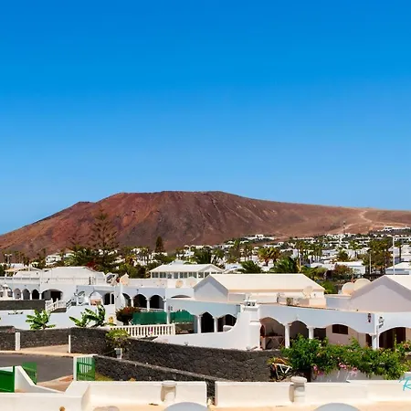 3-bed With Roof Terrace & Great Views Malvasia *